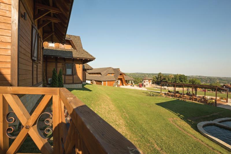 Hotel Etno Complex Vrdnicka Kula Vrdnik Exterior foto